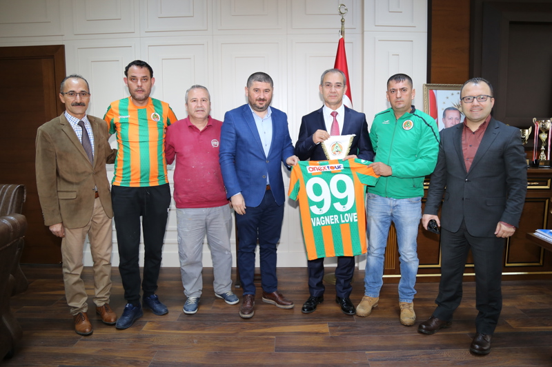 HAYDİ ÜNİVERSİTELİ...ALANYASPOR MAÇINA....
