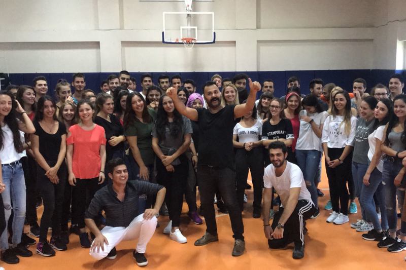 Geleneksel ve Modern Dans Kulübünden Hızlı Başlangıç